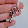 backside of honeybee key showing XF makers mark