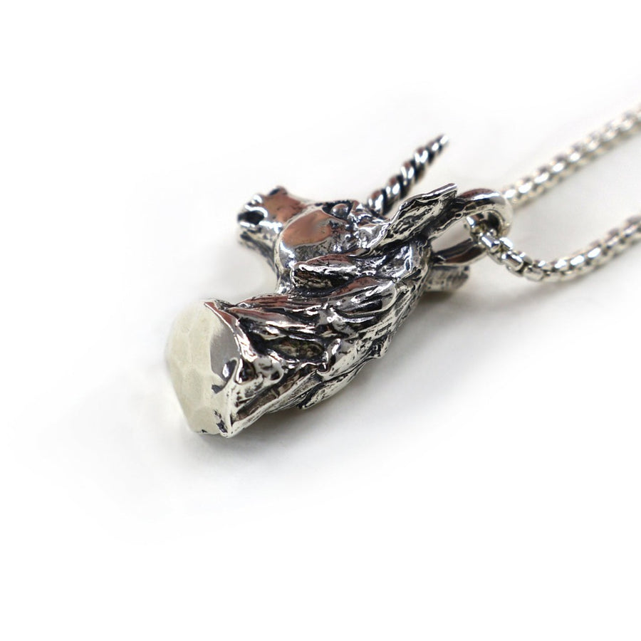 unicorn mane details on backside of pendant