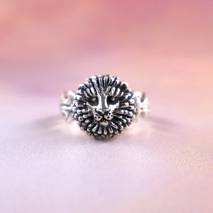 dandy lion ring by xanne fran