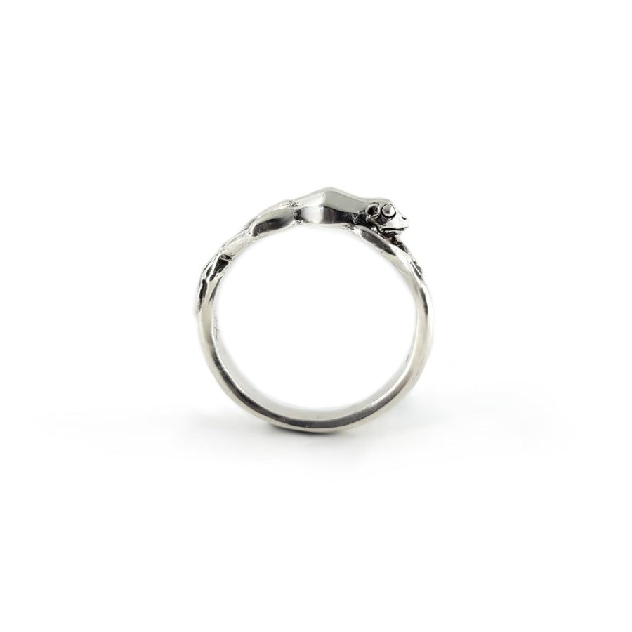 low profile side view of frog ring
