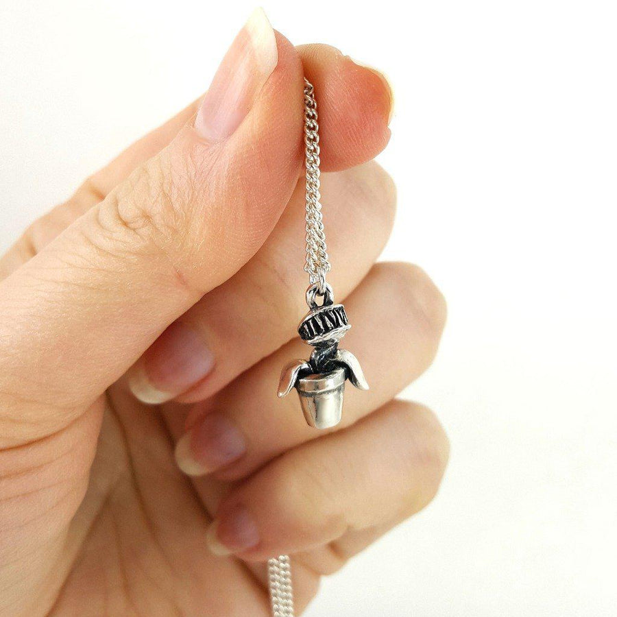 Fly Trap Necklace