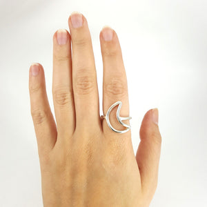 Moon Cut-Out Ring