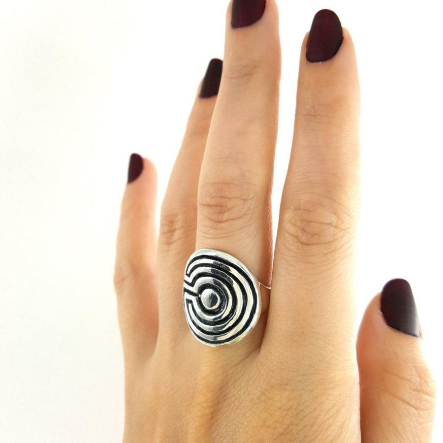 Labyrinth Ring